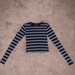 Brandy Melville small long sleeve